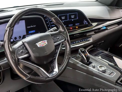 Used 2021 Cadillac Escalade ESV Sport w/ Driver Assist Tech Package AWD/4WD image 15