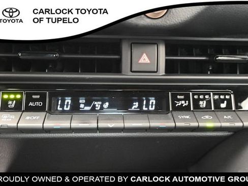 Used 2023 Toyota Crown AWD/4WD image 14