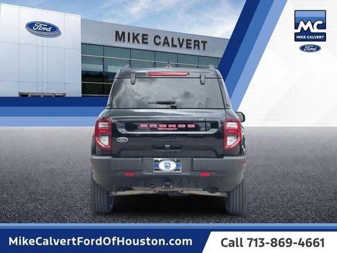 Used 2023 Ford Bronco Sport Outer Banks w/ Tech Package AWD/4WD image 4