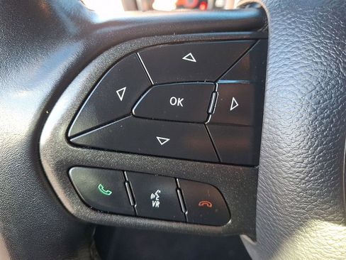 Used 2023 Dodge Charger SXT image 22