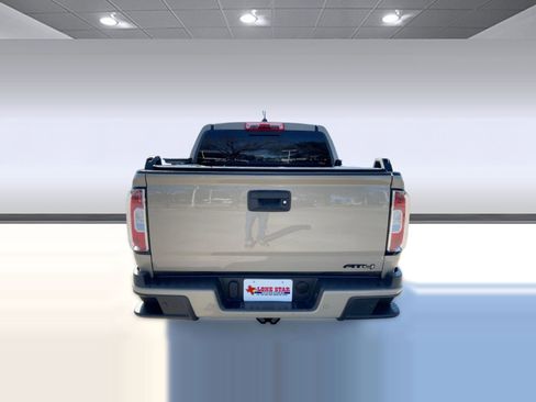 Certified 2022 GMC Canyon AT4 image 9
