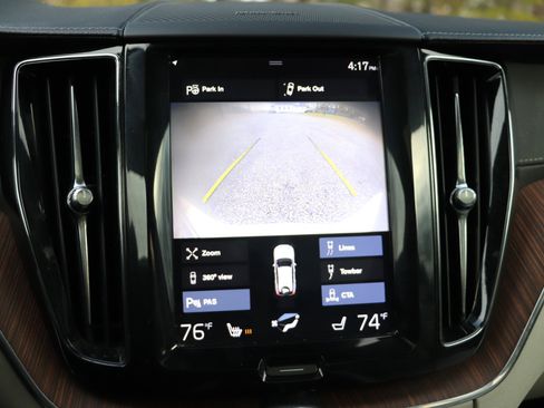 Used 2019 Volvo XC60 T6 Inscription w/ Protection Package image 20