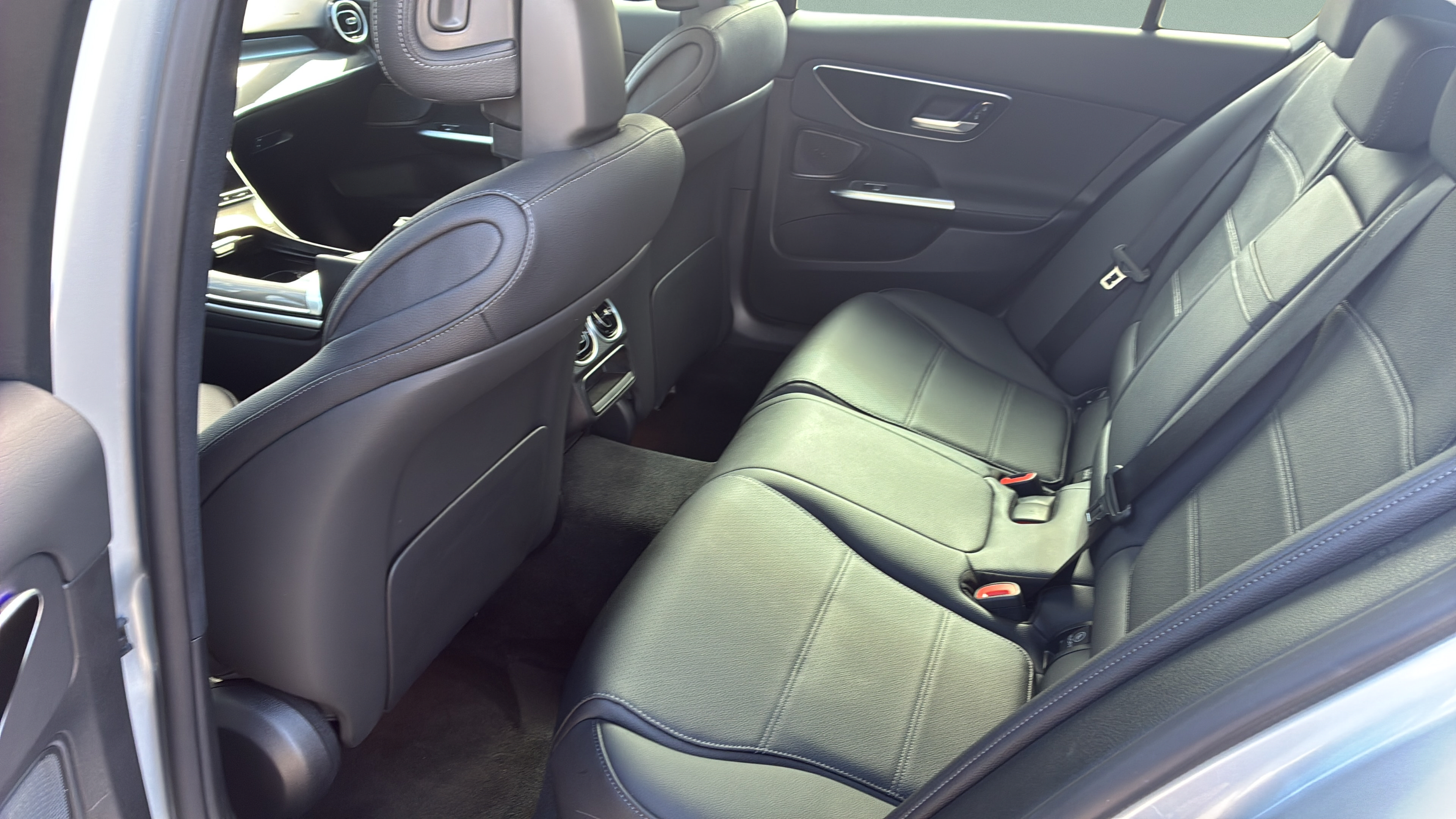Certified 2026 Mercedes-Benz C 300 Sedan image 19
