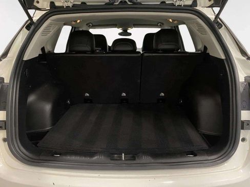 Used 2019 Jeep Compass Trailhawk AWD/4WD image 32