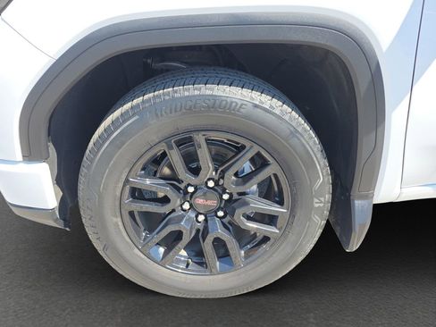 Used 2024 GMC Sierra 1500 Elevation w/ Max Trailering Package AWD/4WD image 4