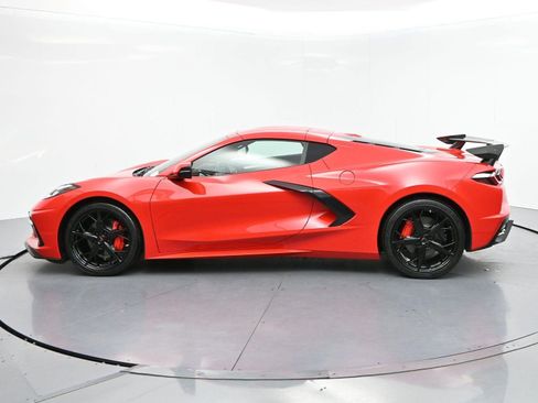 Used 2022 Chevrolet Corvette Stingray Preferred Cpe w/ Battery Protection Package RWD image 4