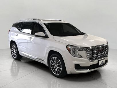 Used 2022 GMC Terrain Denali w/ Denali Premium Package