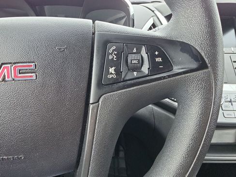 Used 2017 GMC Terrain SLE FWD image 18