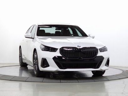New 2026 BMW 530i xDrive w/ M Sport Package