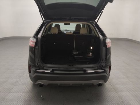 Used 2020 Ford Edge SEL image 29
