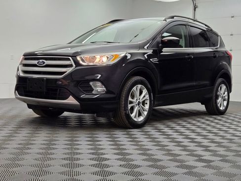 Used 2019 Ford Escape SEL image 14