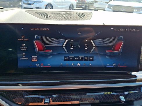 Used 2024 BMW X5 xDrive40i w/ Premium Package AWD/4WD image 18