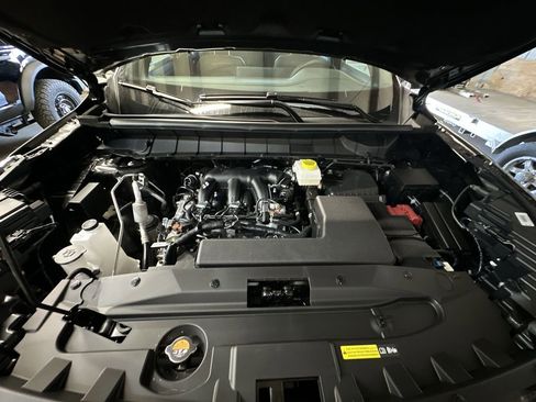 New 2026 Nissan Pathfinder Rock Creek AWD/4WD image 18
