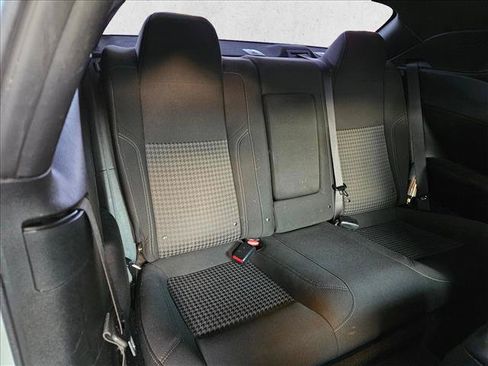Used 2019 Dodge Challenger SXT RWD image 17