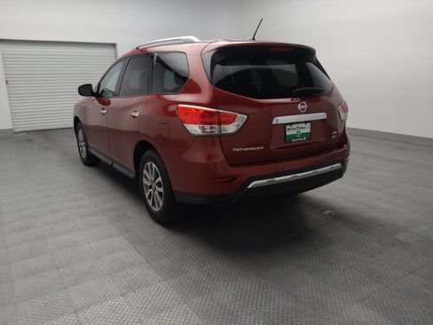 Used 2016 Nissan Pathfinder SV AWD/4WD image 5