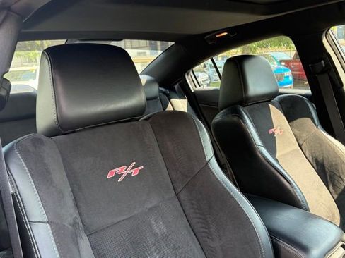 Used 2016 Dodge Charger R/T RWD image 32