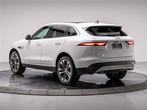 Used 2023 Jaguar F-PACE S AWD/4WD image 3