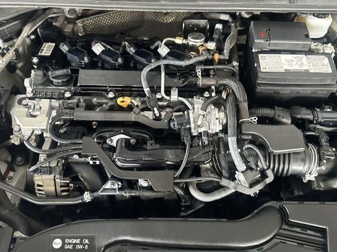 Used 2025 Toyota Corolla SE FWD image 12