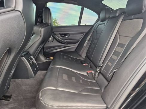 Used 2017 BMW M3 RWD image 10