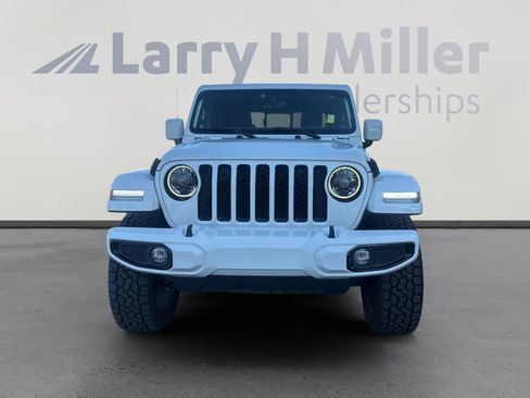 Used 2023 Jeep Gladiator Overland image 8