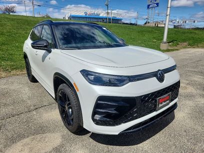 New 2026 Volkswagen Tiguan SE R-Line