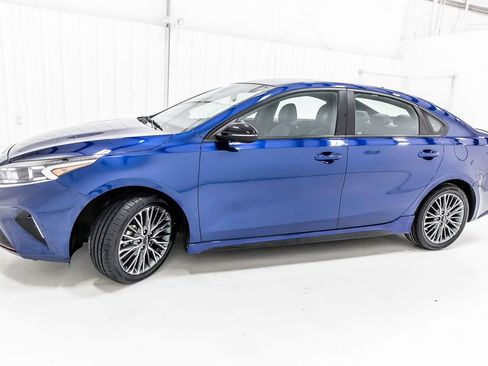 Used 2024 Kia Forte GT-Line FWD image 3