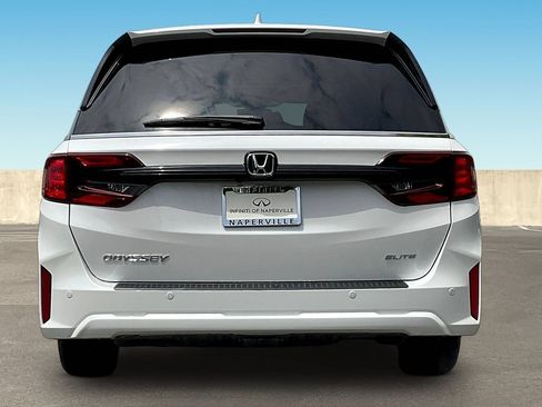 Used 2026 Honda Odyssey Elite image 6