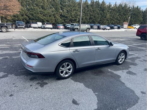Used 2024 Honda Accord LX image 12