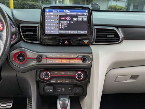 Used 2020 Hyundai Veloster Turbo Ultimate image 20