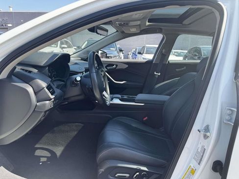 Used 2023 Acura TLX w/ Technology Package FWD image 18