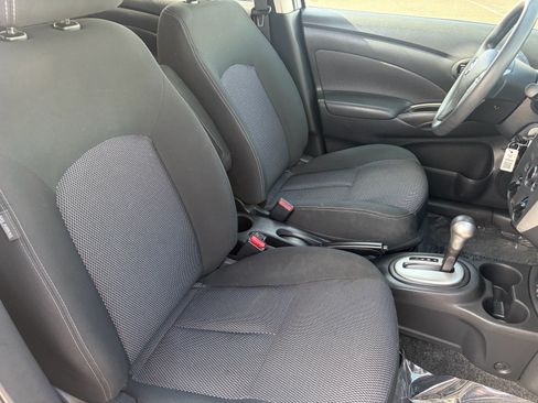 Used 2019 Nissan Versa SV FWD image 32
