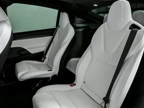 Used 2022 Tesla Model X Plaid AWD/4WD image 20