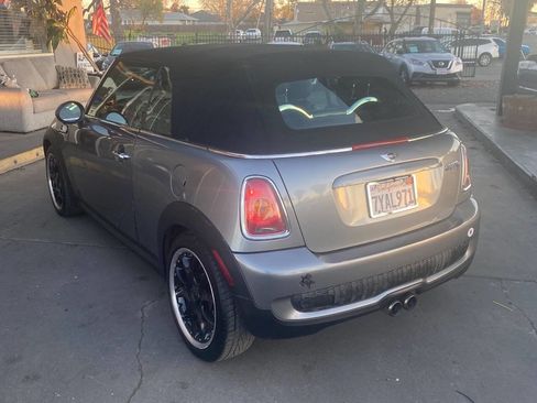 Used 2010 MINI Cooper S image 26