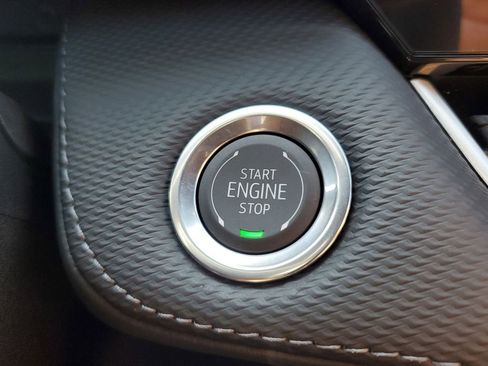 New 2026 Chevrolet Equinox LT w/ Convenience Package II image 28