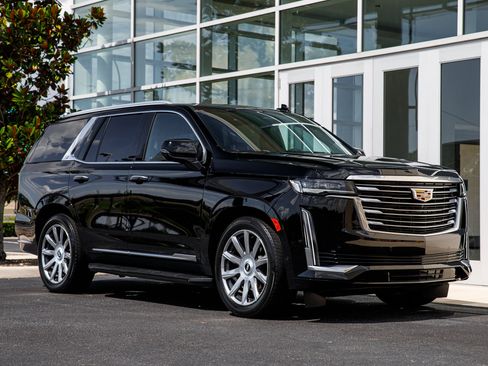 Used 2021 Cadillac Escalade Premium Luxury Platinum RWD image 23