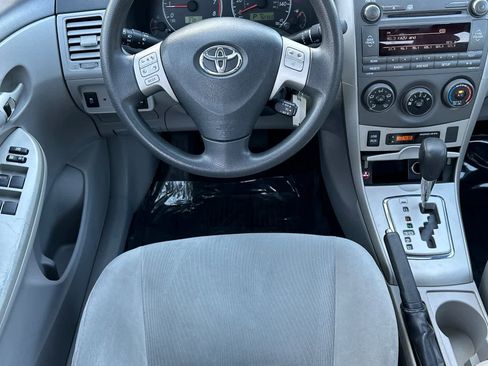 Used 2011 Toyota Corolla LE w/ Premium Pkg image 14