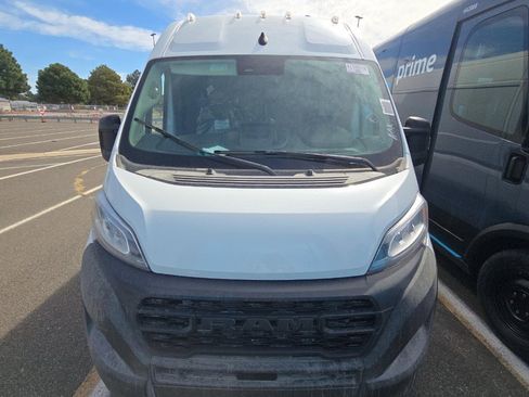 Used 2025 RAM ProMaster 3500 w/ Quick Order Package 22G SLT image 3