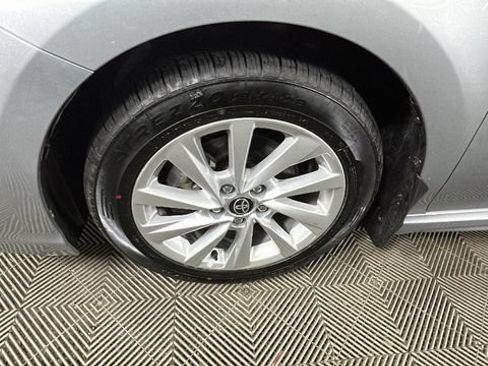 Used 2024 Toyota Camry SE FWD image 10
