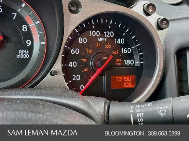 Used 2017 Nissan 370Z Touring RWD image 12