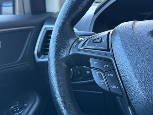 Used 2024 Ford Edge SE w/ Black Appearance Package AWD/4WD image 31