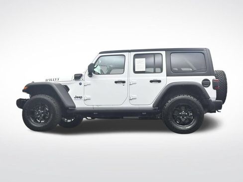 Used 2024 Jeep Wrangler Unlimited AWD/4WD image 37