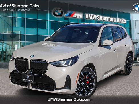 Used 2025 BMW X3 xDrive30i w/ M Sport Package image 1