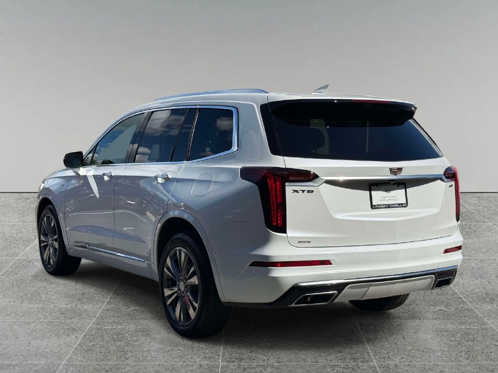 Used 2024 Cadillac XT6 Premium Luxury w/ Technology Package AWD/4WD image 13