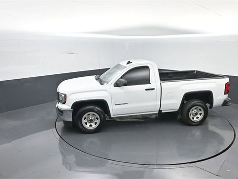 Used 2017 GMC Sierra 1500 2WD Regular Cab image 19