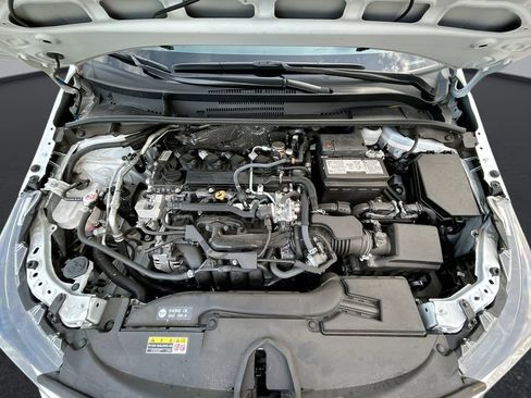 Used 2026 Toyota Corolla LE FWD image 31