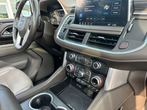 Used 2021 GMC Yukon SLT w/ SLT Luxury Plus Package AWD/4WD image 12