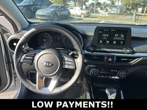 Used 2019 Kia Forte S image 17
