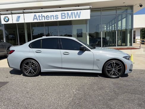 Used 2023 BMW 330e xDrive w/ M Sport Package AWD/4WD image 9
