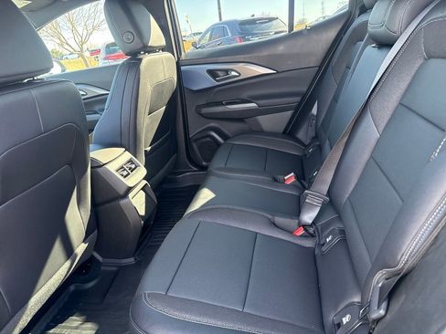 New 2026 Chevrolet Equinox EV LT image 24