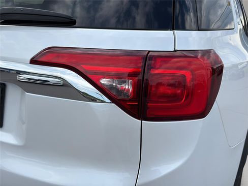 Used 2019 GMC Acadia SLT AWD/4WD image 27